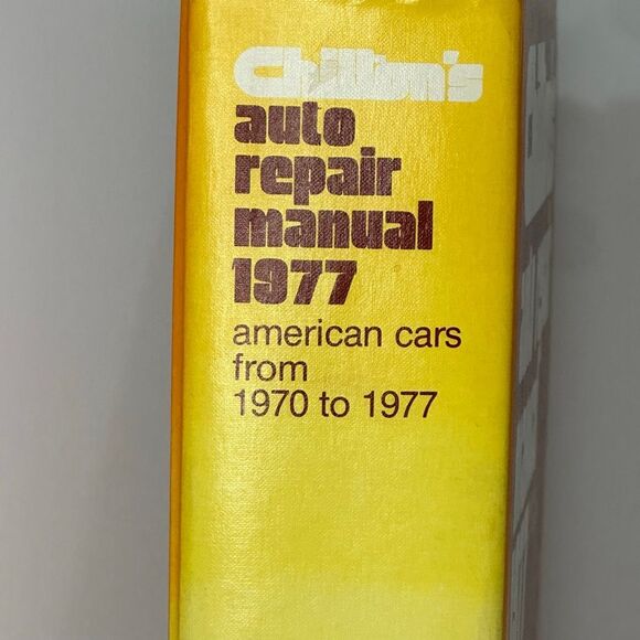 Vintage Chiltons’s Auto Repair Manual 1970-1977 - Picture 4 of 15
